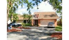 9925 E CALUSA CLUB DR Miami, FL 33186