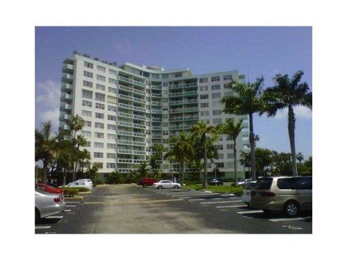 3301 NE 5 AV # 419, Miami, FL 33137