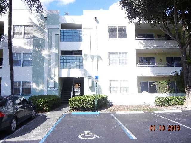 10795 SW 108 AV # 104, Miami, FL 33176