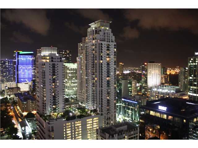 1250 S MIAMI AV # 3302, Miami, FL 33130