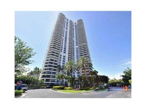 3530 MYSTIC POINTE DR # 1402, Miami, FL 33180