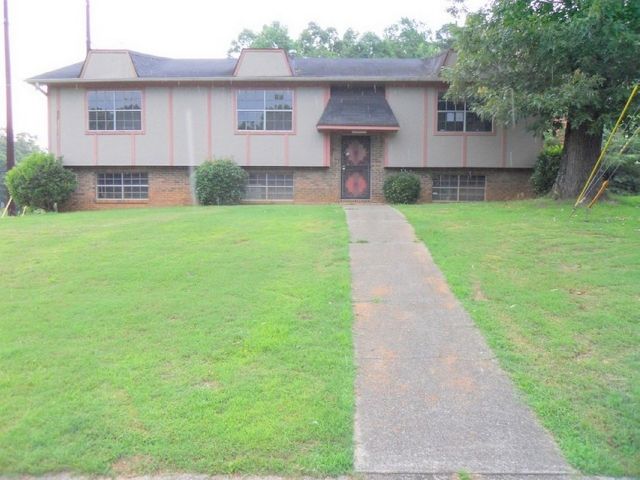 737 Sleepy Hollow Dr, Birmingham, AL 35214