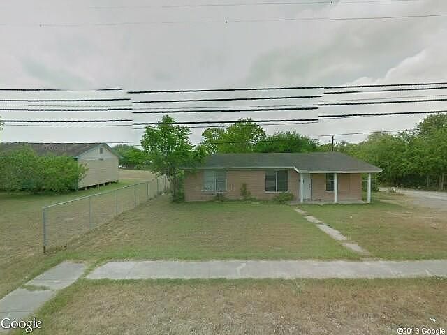 Flores, Robstown, TX 78380