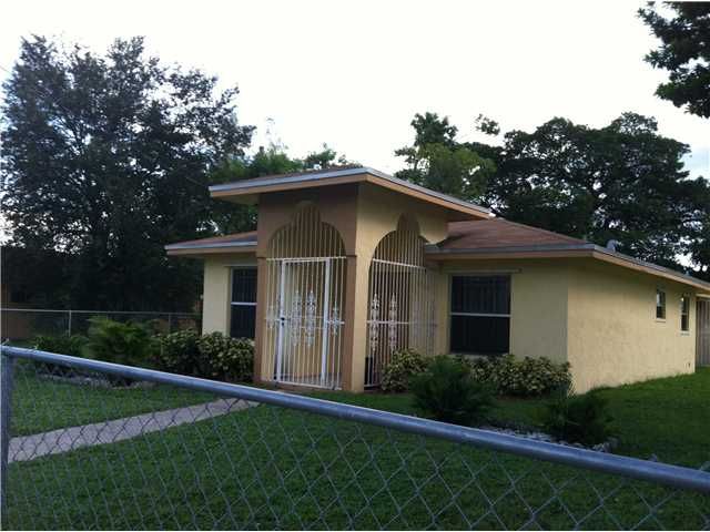 6231 NW 2 PL, Miami, FL 33150