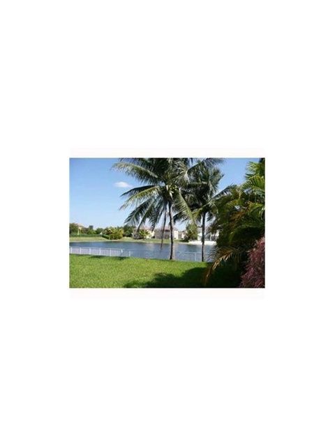 11385 NW 66 ST, Miami, FL 33178