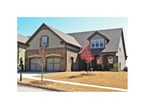 6758 Blue Heron Way, Flowery Branch, GA 30542