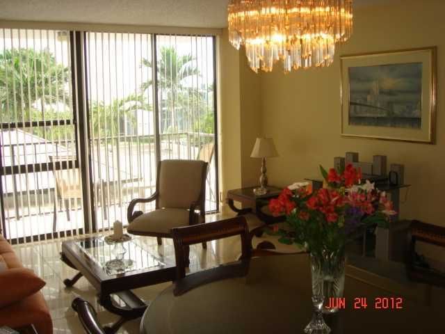 600 NE 36 ST # 205, Miami, FL 33137