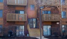 716 Prescott Dr Apt 106 Roselle, IL 60172