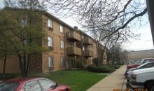 746 Prescott Dr,310 Roselle, IL 60172