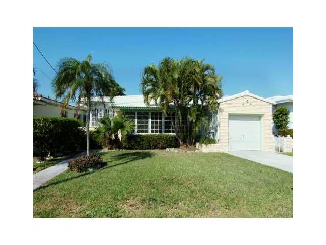 9264 DICKENS AV, Miami Beach, FL 33154