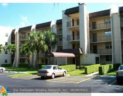 9235 LAGOON PL # 201, Fort Lauderdale, FL 33324