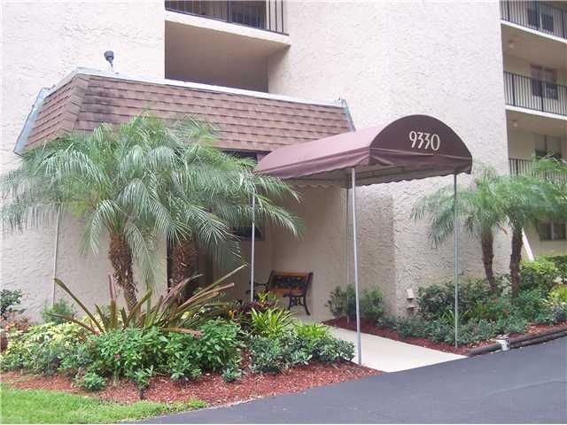 9330 LAGOON PL # 105, Fort Lauderdale, FL 33324