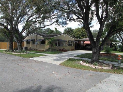 1302 N 30 RD, Hollywood, FL 33021