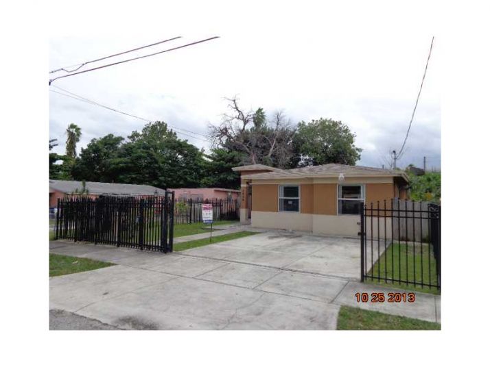 2436 NW 42 ST, Miami, FL 33142