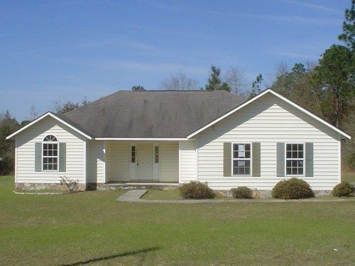 1381 Fannie Head Rd, Jesup, GA 31545