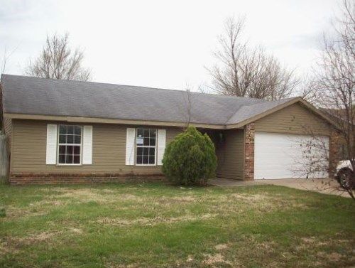 304 E Mimosa Pl, Rogers, AR 72756