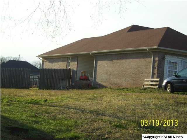 121 Singletree Drive, Hazel Green, AL 35750