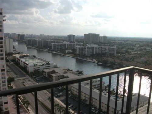 2101 S OCEAN DR # 2308, Hollywood, FL 33019