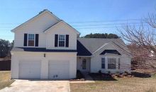 895 Tara Bend Hampton, GA 30228