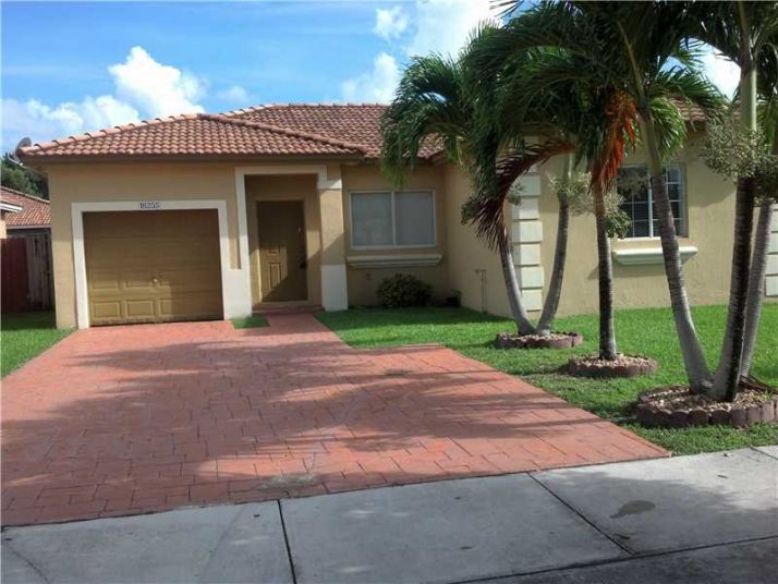 16255 SW 92 TE, Miami, FL 33196