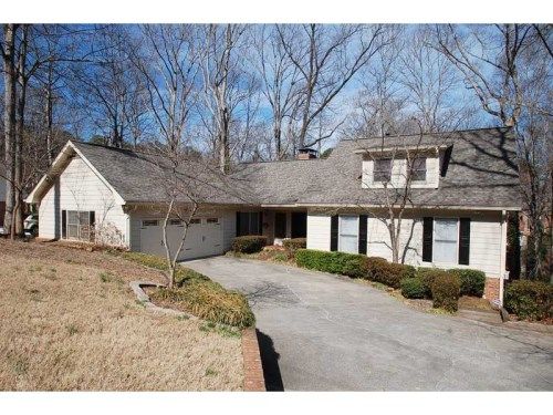 1552 Summerset Drive, Atlanta, GA 30338