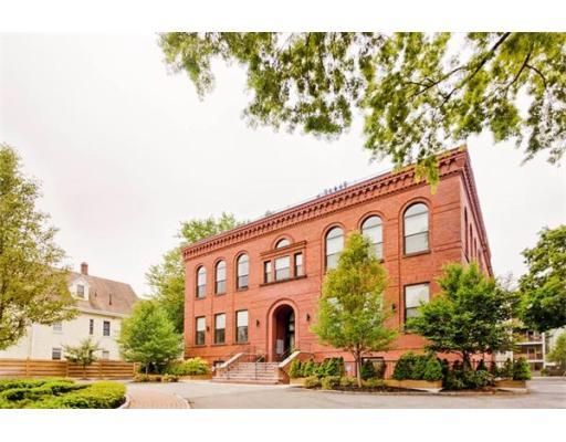 11 Wyman #3A, Jamaica Plain, MA 02130