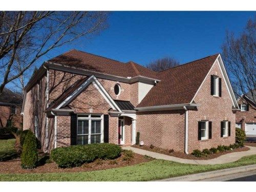 6200 Glen Oaks Lane, Atlanta, GA 30328