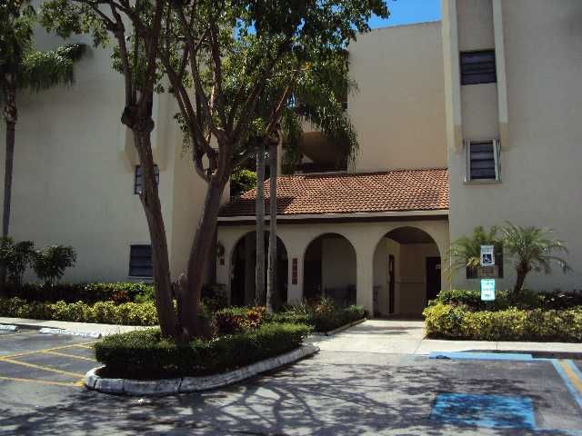 8933 Sw 123rd Ct Apt 308, Miami, FL 33186