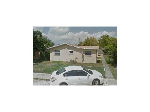 2441 SHERMAN ST, Hollywood, FL 33020