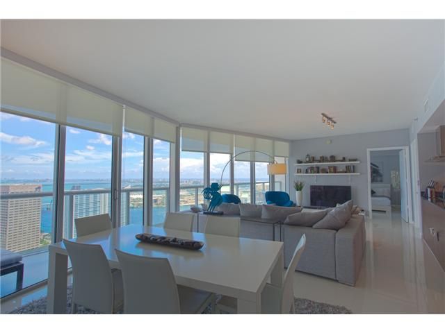 495 BRICKELL AV # 5104, Miami, FL 33131