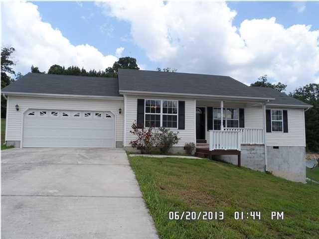 205 Pinewood Dr, Rock Spring, GA 30739