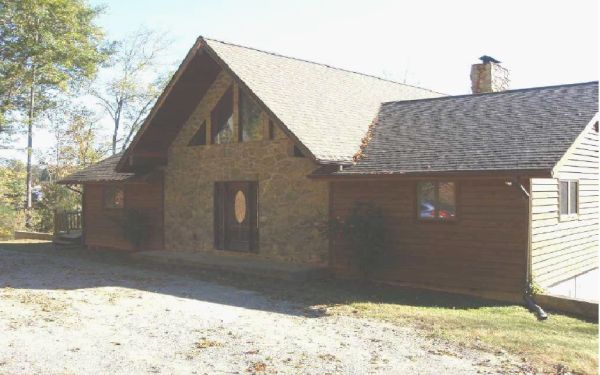 55 Forest Edge Rd, Wirtz, VA 24184