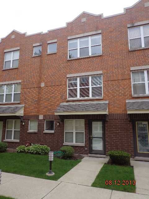 2005 W Chase Ave Apt 3, Chicago, IL 60645