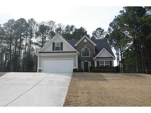 2301 Robin Drive, Loganville, GA 30052