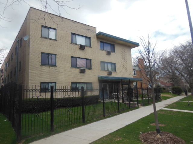 7240 N Ridge Blvd Apt 103, Chicago, IL 60645