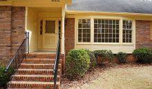 5522 Leather Stocking Lane Stone Mountain, GA 30087