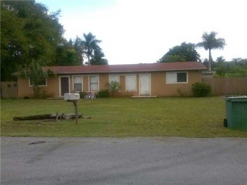 860 NW 13 ST, Homestead, FL 33030