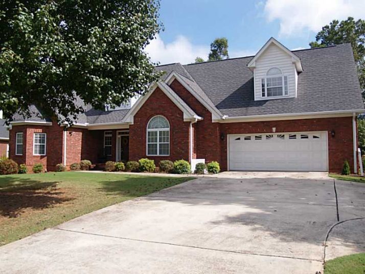 6678 Twin Mountain Point, Clermont, GA 30527