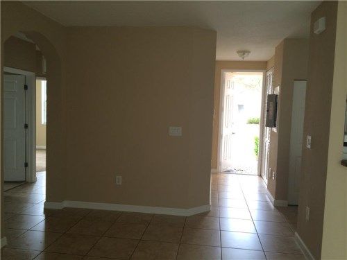 2933 SE 2 DR # 10, Homestead, FL 33033