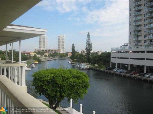 450 Paradise Isle Blvd # 304, Hallandale, FL 33009