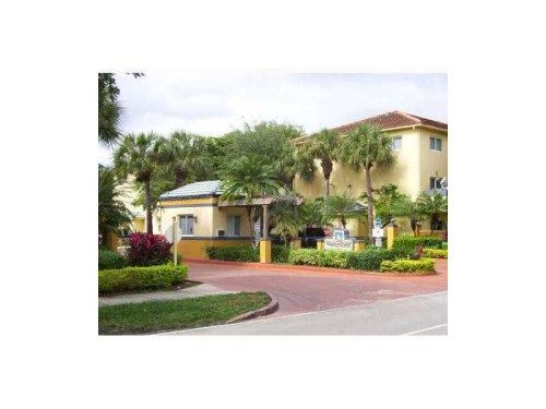 8270 SW 149 CT # 10-103, Miami, FL 33193