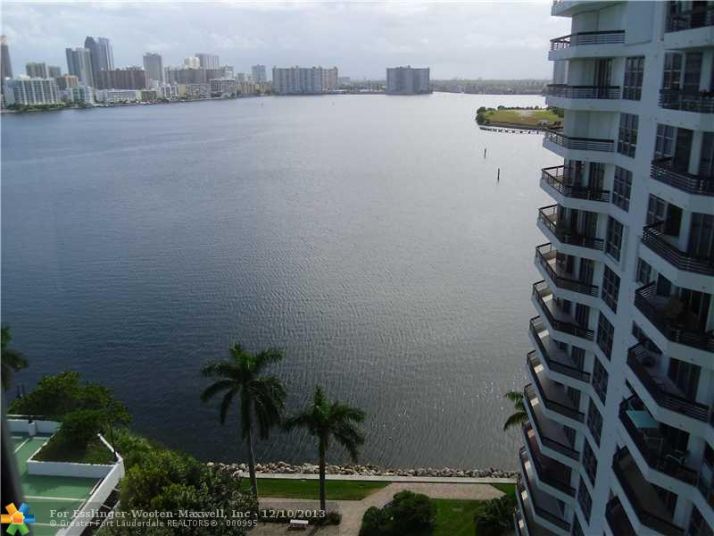 3600 MYSTIC POINTE DR # 1514, Miami, FL 33180