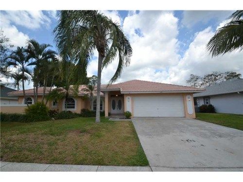 649 BLUEBERRY, West Palm Beach, FL 33414