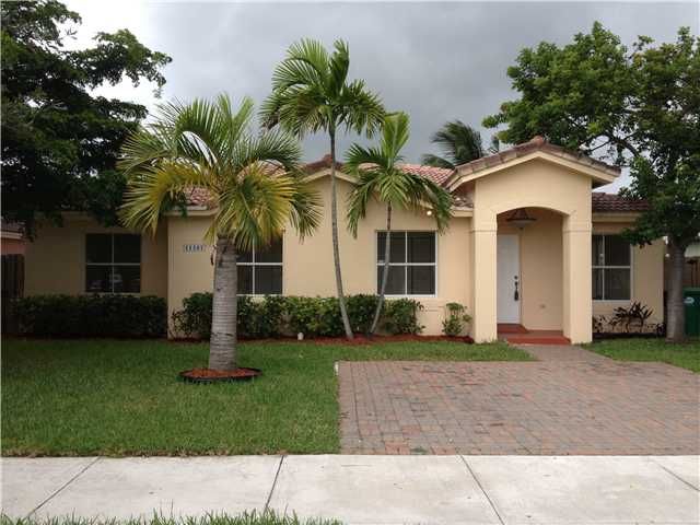 11381 SW 247 TER, Homestead, FL 33032