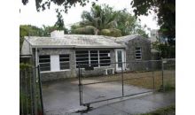 625 NE 87 ST Miami, FL 33138