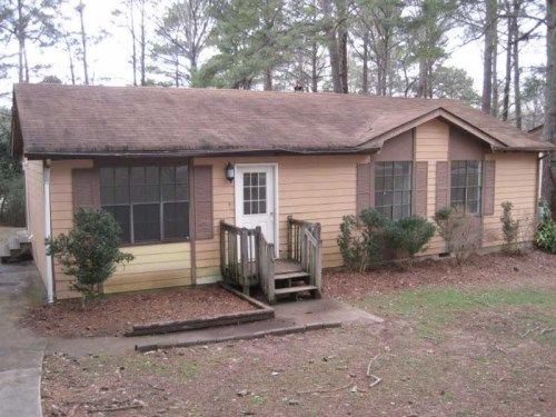 173 Hawthorne Drive, Riverdale, GA 30274