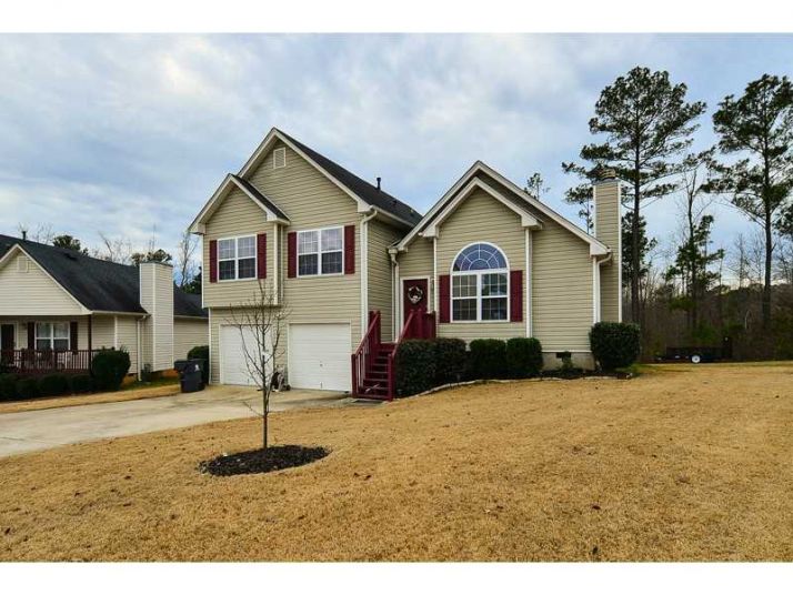 152 Saint Ann Circle, Dallas, GA 30157