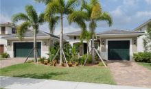 11813 NW 79TH CT Pompano Beach, FL 33076