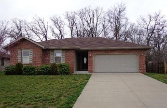 1207 E Hampton Dr, Ozark, MO 65721