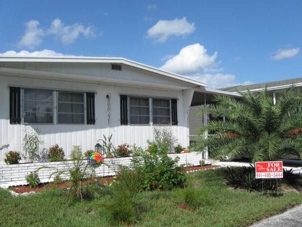 965 Antigua West, Venice, FL 34285